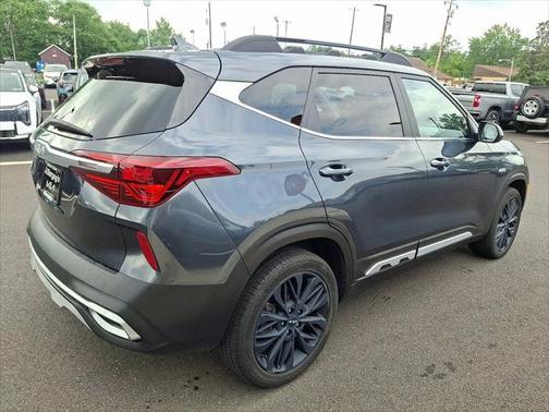 2023 Kia Seltos Nightfall Edition