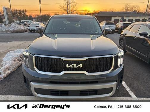 2023 Kia Telluride LX