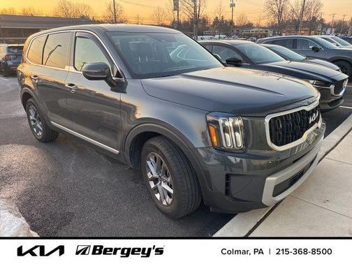 2023 Kia Telluride LX