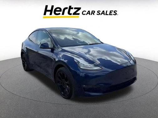 2022 Tesla Model Y Long Range Dual Motor All-Wheel Drive