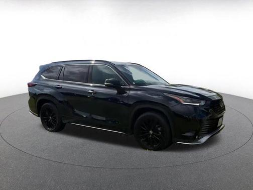 2024 Toyota Highlander XSE