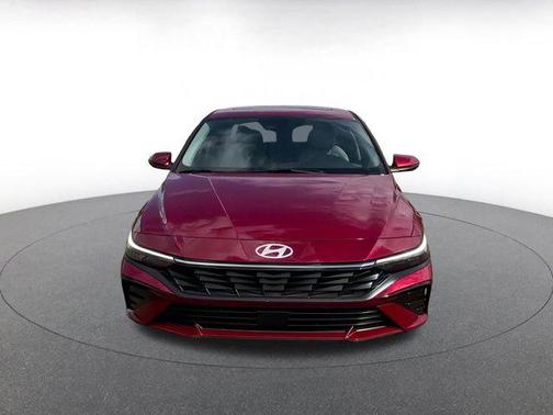 2025 Hyundai ELANTRA HEV Limited