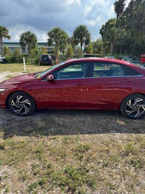 2025 Hyundai ELANTRA HEV Limited