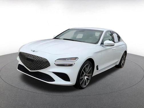 2025 Genesis G70 2.5T RWD