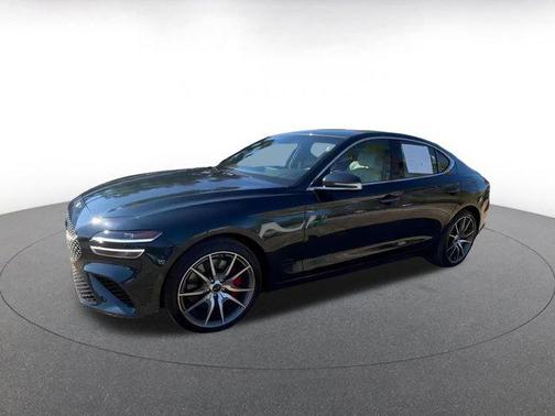 2025 Genesis G70 2.5T RWD