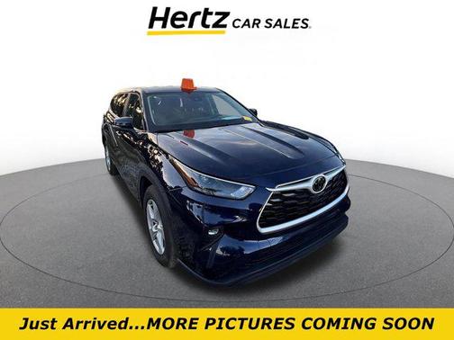 2025 Toyota Highlander LE