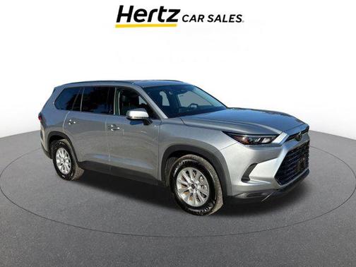 2025 Toyota Highlander LE