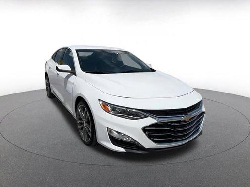 2024 Chevrolet Malibu FWD 2LT
