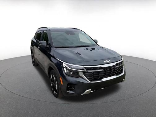 Gravity Gray 2025 Kia Seltos S