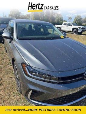 2025 Volkswagen Jetta 1.5T SE