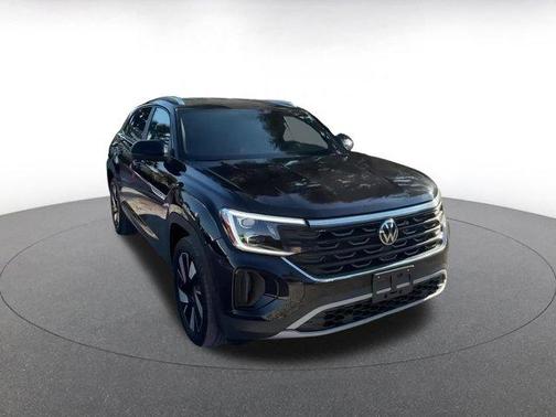 2025 Volkswagen Atlas Cross Sport 2.0T SE w/Technology 4MOTION