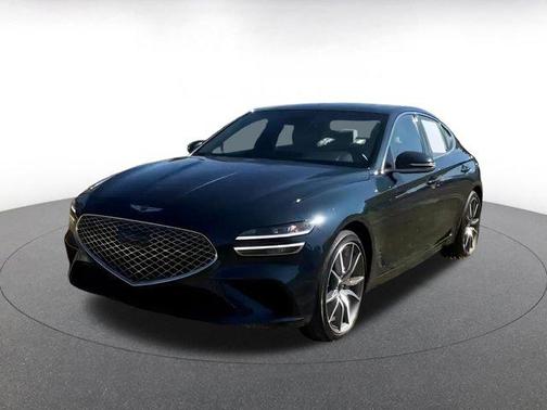 2025 Genesis G70 2.5T RWD