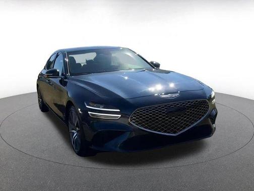 2025 Genesis G70 2.5T RWD