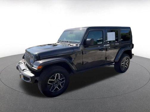 2025 Jeep Wrangler 4-Door Sahara 4x4