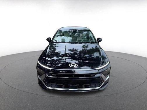 Abyss Black 2025 Hyundai SONATA Hybrid SE