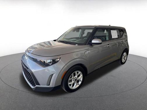 Steel Gray 2025 Kia Soul LX