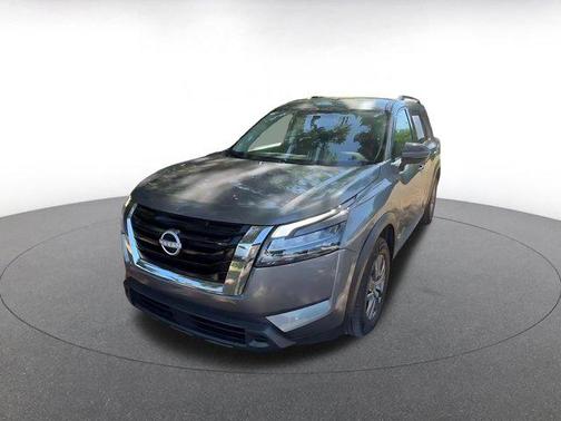 Gun Metallic 2025 Nissan Pathfinder SV 4WD