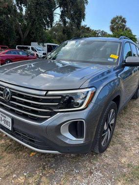 2025 Volkswagen Atlas 2.0T SE w/Technology 4MOTION