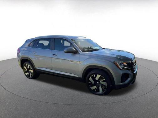 2024 Volkswagen Atlas Cross Sport 2.0T SE w/Technology 4MOTION