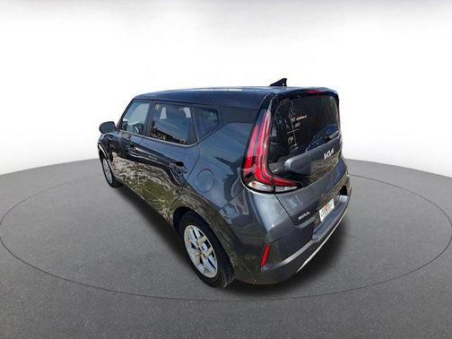 Gravity Gray 2025 Kia Soul LX