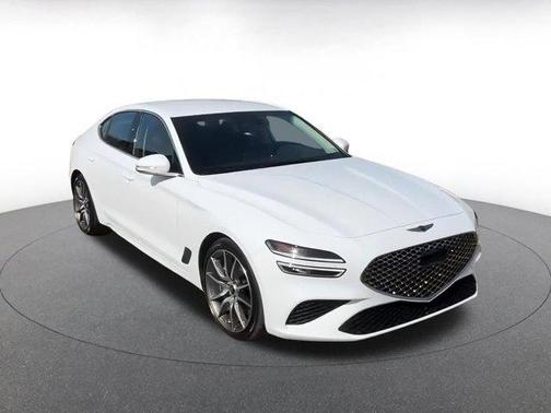 2025 Genesis G70 2.5T RWD