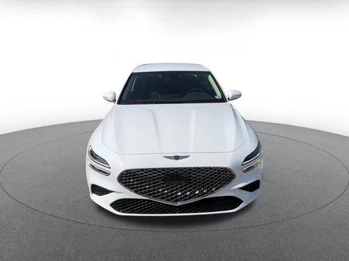 2025 Genesis G70 2.5T RWD