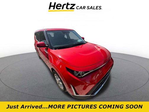Inferno Red 2025 Kia Soul LX