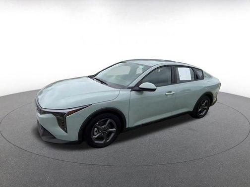Morning Haze 2025 Kia K4 LXS