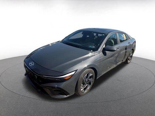 2025 Hyundai ELANTRA HEV Limited