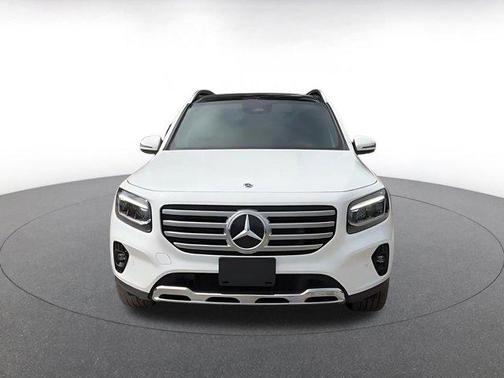 Polar White 2025 Mercedes-Benz GLB 250 4MATIC