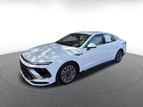Serenity White 2025 Hyundai SONATA Hybrid SE