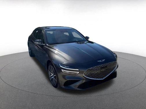 2025 Genesis G70 2.5T RWD