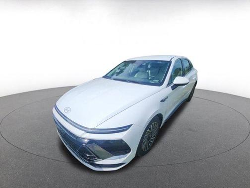 2024 Hyundai SONATA Hybrid SE