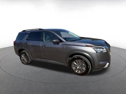 2025 Nissan Pathfinder SV FWD