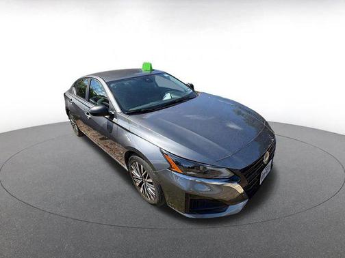 Gun Metallic 2025 Nissan Altima SV FWD