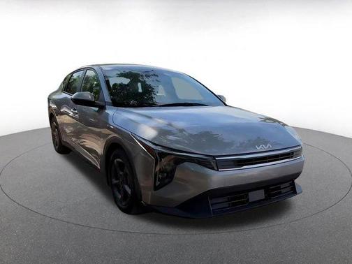 Steel Gray 2025 Kia K4 LXS