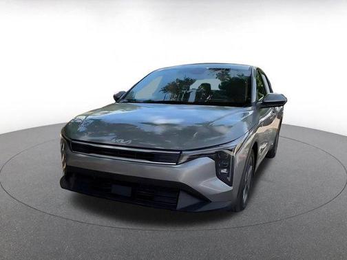 Steel Gray 2025 Kia K4 LXS
