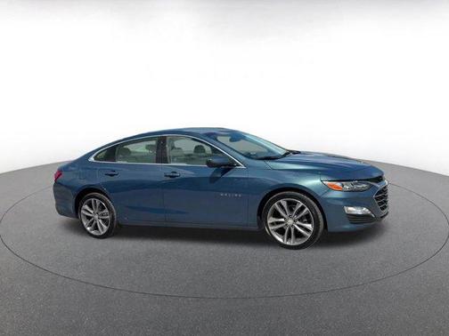2024 Chevrolet Malibu FWD 2LT