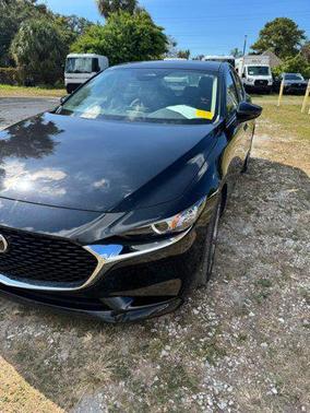 2025 Mazda Mazda3 FWD w/Preferred Package