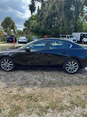 2025 Mazda Mazda3 FWD w/Preferred Package