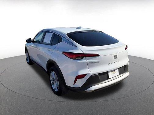 2025 Buick Envista Preferred FWD