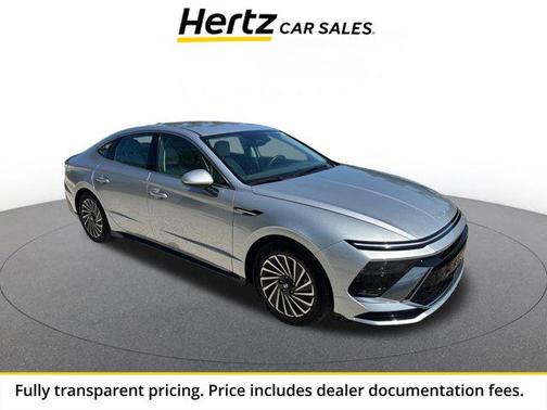Aero Silver 2025 Hyundai SONATA Hybrid SE