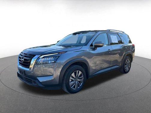 2025 Nissan Pathfinder SV FWD