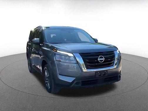 2025 Nissan Pathfinder SV FWD