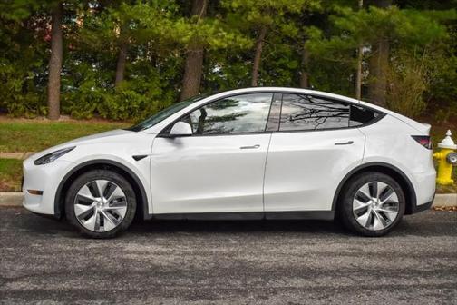 2021 Tesla Model Y Long Range Dual Motor All-Wheel Drive