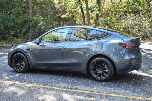 2021 Tesla Model Y Long Range Dual Motor All-Wheel Drive