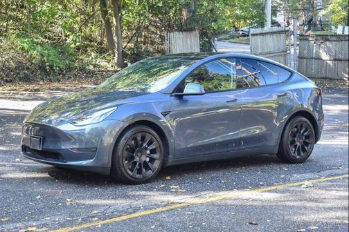 2021 Tesla Model Y Long Range Dual Motor All-Wheel Drive