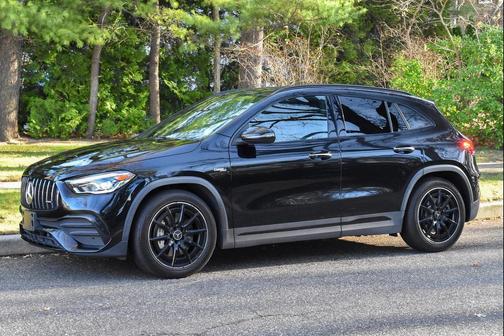 2022 Mercedes-Benz AMG GLA 35 4MATIC