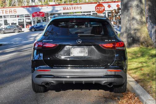 2022 Mercedes-Benz AMG GLA 35 4MATIC