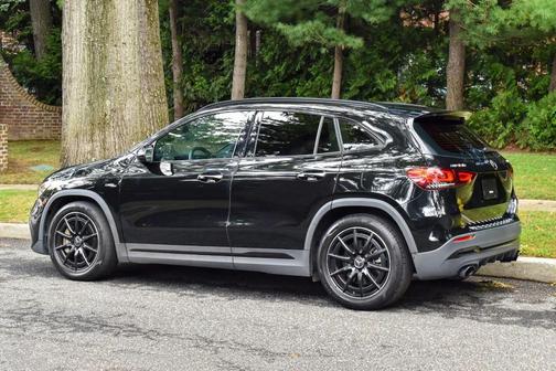 2022 Mercedes-Benz AMG GLA 35 4MATIC